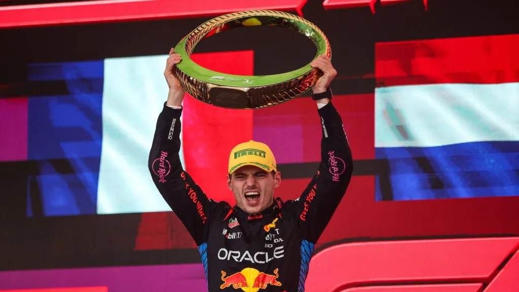 Verstappen comemorando o GP de São Paulo