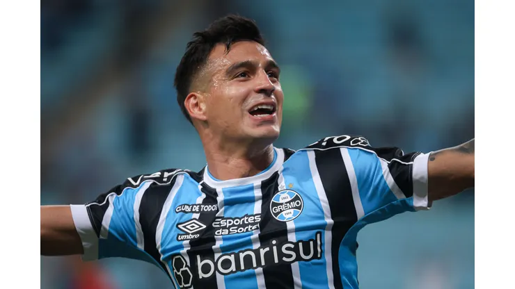 Argentino estuda buscar um novo clube - Foto: Maxi Franzoi/AGIF.