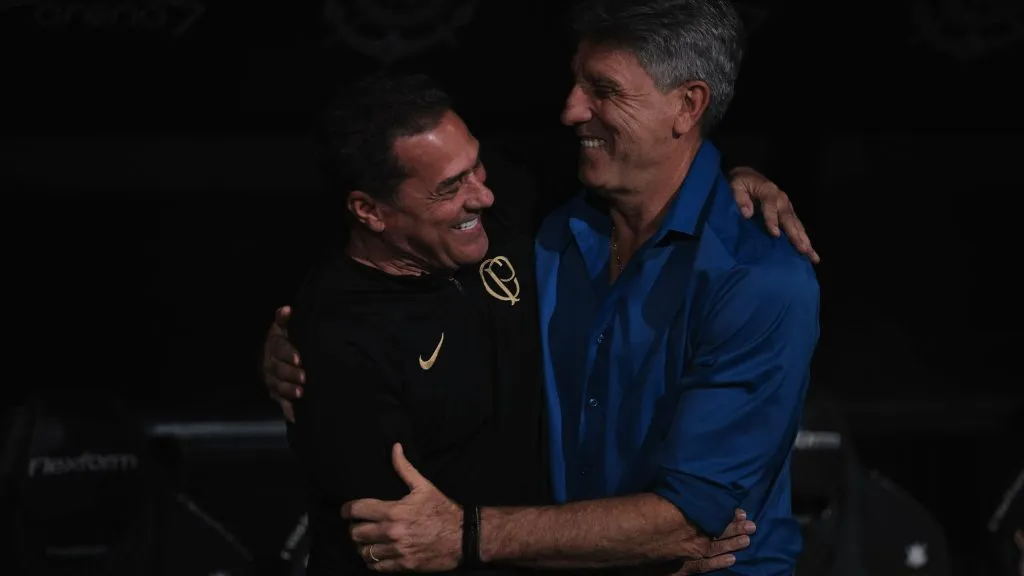 Luxemburgo elogiou Renato Portaluppi - Foto: Ettore Chiereguini/AGIF.