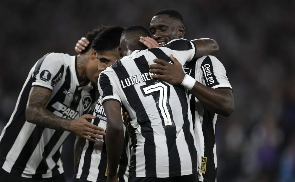 Time do Botafogo na Libertadores. Foto: Jorge Rodrigues/AGIF