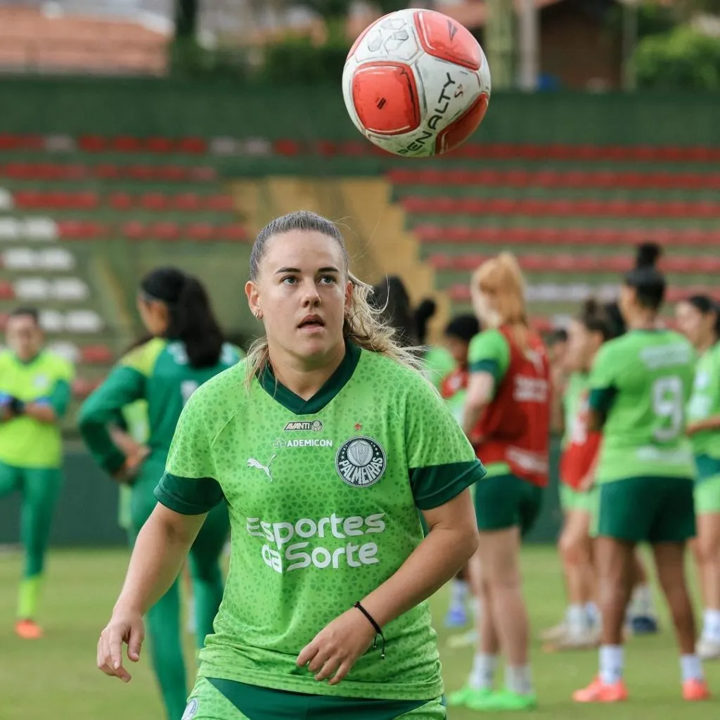 Palestrinas durante treino técnico-tático no CT para o duelo contra as Brabas do Corinthians na sexta-feira.     Foto: Paloma Cassiano/Palmeiras