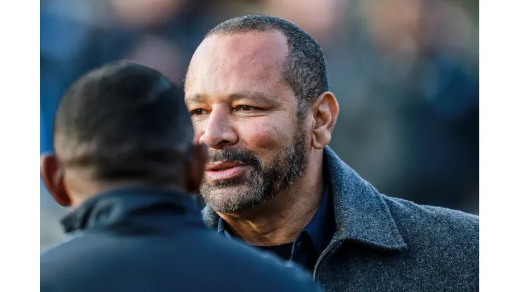 RS - ELDORADO DO SUL - 16/07/2024 - FUTEBOL, GABRIEL MEC - Pai de Neymar Jr. e visto, durante partida entre Gremio x Cruzeiro pelo campeonato Brasileiro Sub-20, no Ct Presidente Helio dourado. O empresario estaria acompanhando o jogador Gabriel Mec. Existem rumores de um suposto negocio com o Chelsea intermediado pelo pai do atacante Neymar Jr.