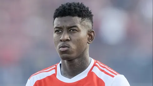 Vitão fala sobre possível saída do Internacional