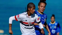 Kaká, zagueira do SPFC durante partida contra o São José pelo Campeonato Paulista Feminino