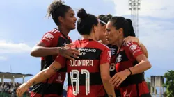 Jucinara, jogadora do Flamengo comemora classificação e vitória sobre o Botafogo na semifinal do Carioca Feminino
