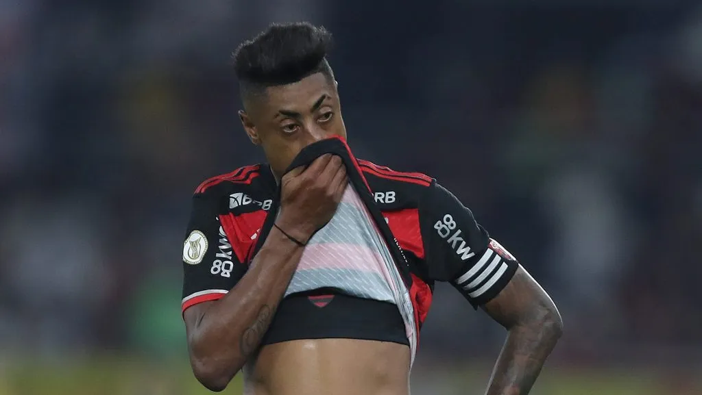 Defesa de Bruno Henrique busca arquivar investigação