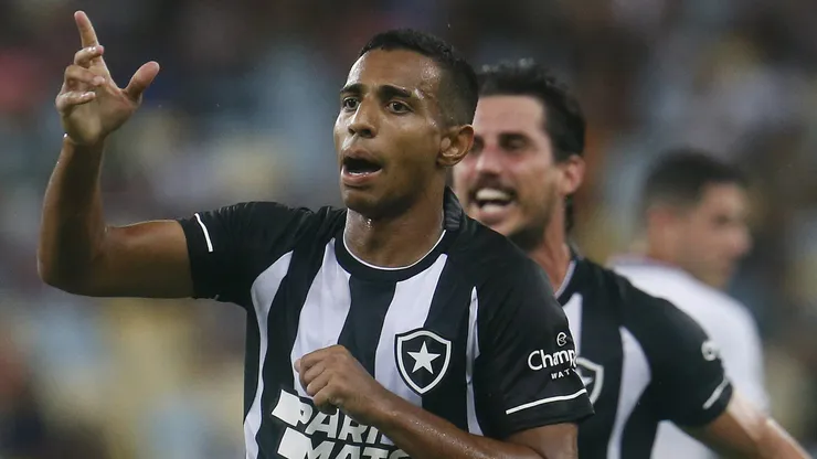 Victor Sá se destacou no Botafogo - Foto: Vítor Silva/Botafogo.