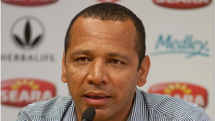 - Neymar Pai