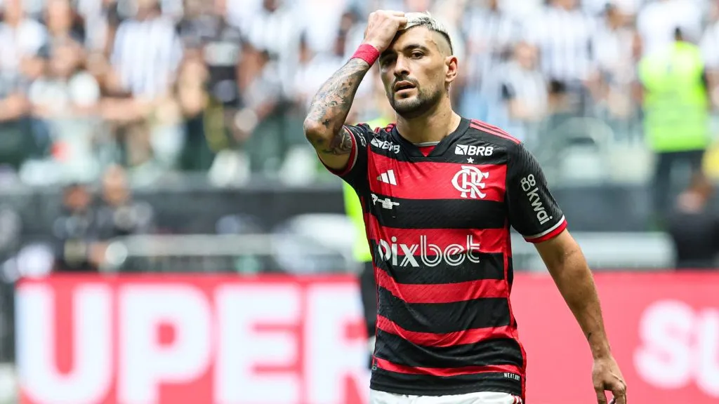 Arrascaeta tem seu nome especulado para um retorno a Belo Horizonte – Foto: Gilson Lobo/AGIF