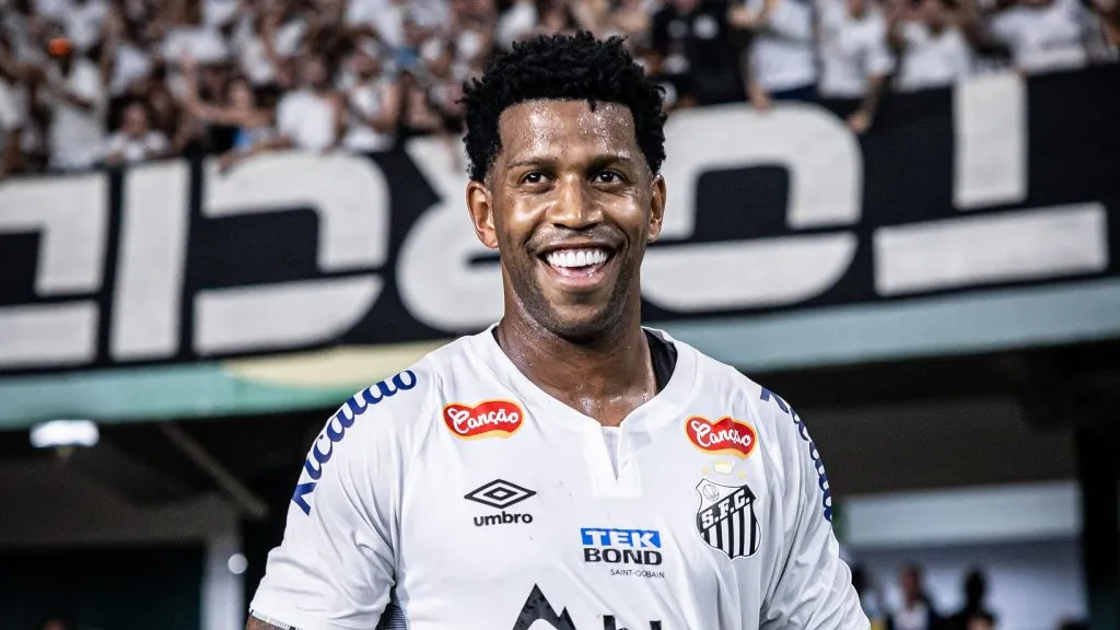 Gil toma decisão sobre o seu futuro e avisa ao Santos – Fotos: Raul Baretta/ Santos FC.