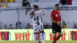 Mateus Silva, jogador da Ponte Preta, comemora seu gol durante partida contra o Paysandu no estadio Moises Lucarelli pelo campeonato Brasileiro B 2024. Foto: Diogo Reis/AGIF
