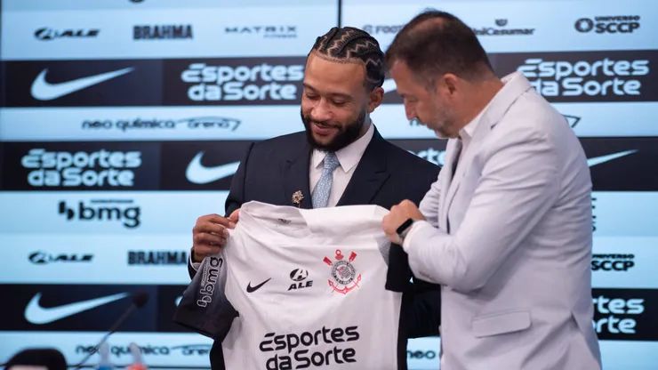 Memphis Depay é a grande contratação do Corinthians no ano - Foto: Ronaldo Barreto Thenews2 imago images.