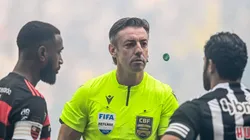 Árbitro Raphael Klaus durante Atlético MG x Flamengo pela final da Copa do Brasil 2024 na Arena MRV. Foto: Nayra Halm/Fotoarena