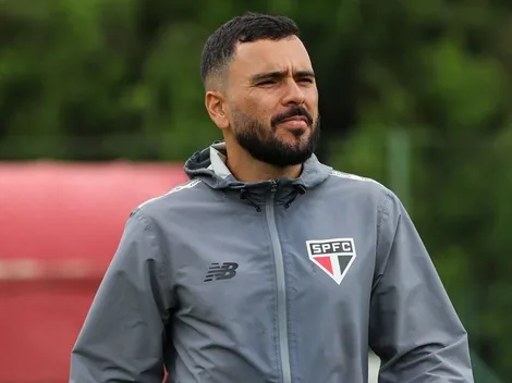 Torcida em peso pede a saída de Thiago Viana após o clássico