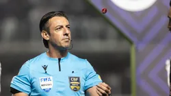 Árbitro Raphael Klaus. Foto: Abner Dourado/AGIF