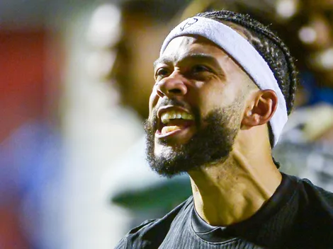 De virada, Corinthians vence o Vitória fora de casa e sobe na tabela