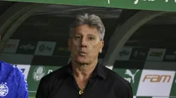 Renato na beira do gramado do Allianz. Foto: Leco Viana / IMAGO / TheNews2