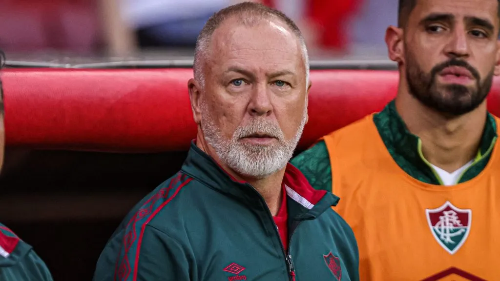 Mano Menezes em Internacional X Fluminense. Foto: Maxi Franzoi/AGIF