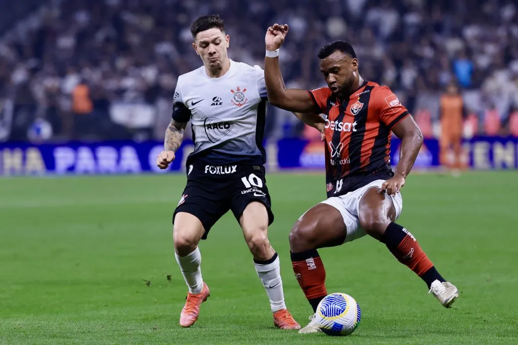 Luan passou pelo Vitória por empréstimo - Foto: Marcello Zambrana/AGIF.