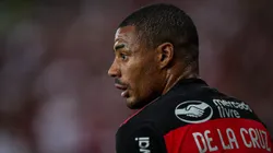 De La Cruz, meia do Flamengo, foi desfalque no 1º jogo da final da Copa do Brasil