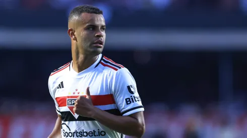 Alisson retorna após período se recuperando de grave lesão