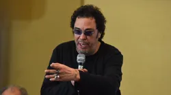 Casagrande faz alerta sobre situação do Santos