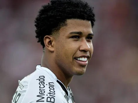 Andrey Santos se manifesta sobre jogar em Vasco e Corinthians