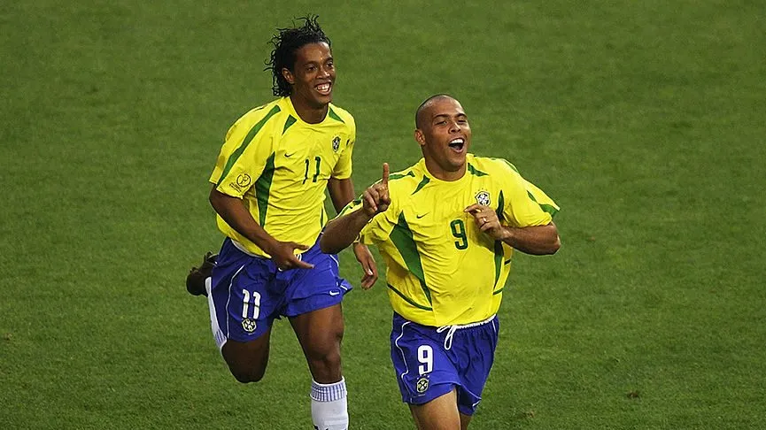 Camisa da Seleção Brasileira em 2002. Foto: Clive Brunskill/Getty Images