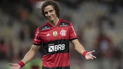 David Luiz foi ligeiro e sagaz na falta cobrada contra o Cruzeiro - Foto: Jorge Rodrigues/AGIF