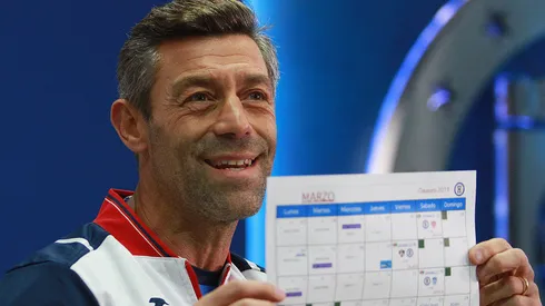 Português Pedro Caixinha passa a ser a prioridade do Santos para 2025