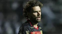 Lucas Lima pode enfrentar Santos daqui 17 anos pelo Brasileirão Série B