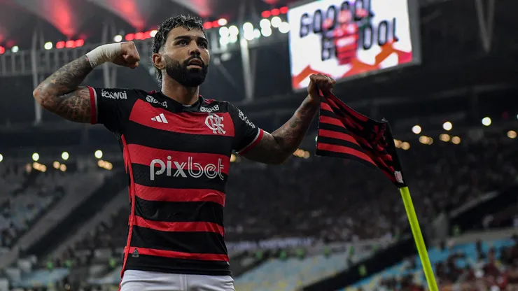 Gabigol jogador do Flamengo comemora gol anulado pelo VAR. Foto: Thiago Ribeiro/AGIF