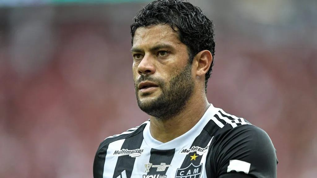 Hulk foi um dos ausentes no duelo contra o Atlético-GO. Foto: Thiago Ribeiro/AGIF