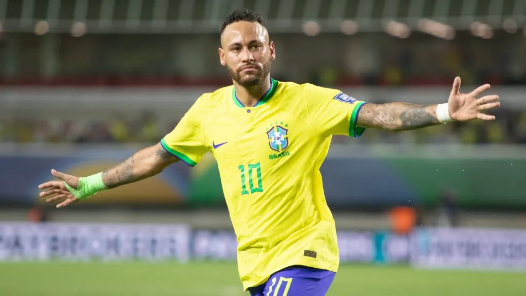 Neymar fica próximo do Santos para 2025 – Foto: Fernando Torres/AGIF