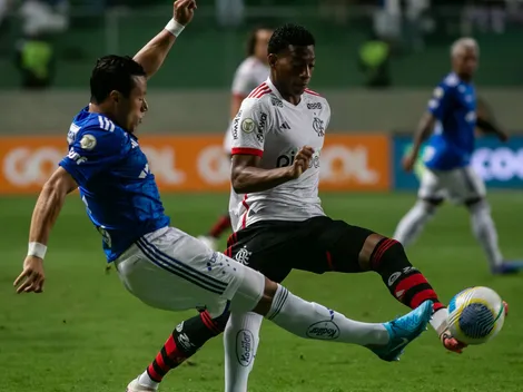 Flamengo bate Cruzeiro, com um a menos, e segue vivo no Brasileirão Betano