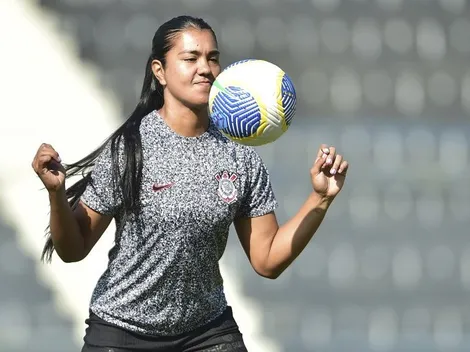 Daniela Arias pede força da Fiel na Neo Química Arena