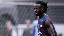 Yusupha Njie foi contratado, mas não tem espaço com Carille - Fotos: Raul Baretta/ Santos FC