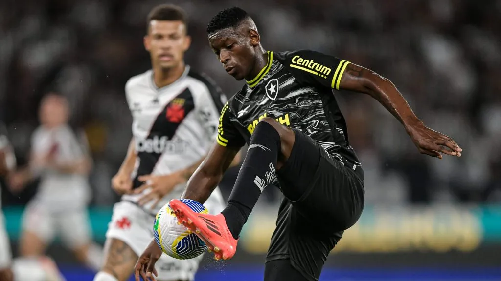 Botafogo x Vasco - Foto: Thiago Ribeiro/AGIF.