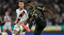 RJ - RIO DE JANEIRO - 05/11/2024 - BRASILEIRO A 2024, BOTAFOGO X VASCO - Luiz Henrique jogador do Botafogo durante partida contra o Vasco no estadio Engenhao pelo campeonato Brasileiro A 2024. Foto: Thiago Ribeiro/AGIF