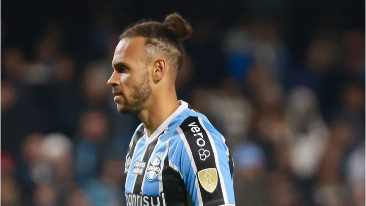 Martin Braithwaite em ação pela Libertadores pelo Grêmio. Maxi Franzoi/AGIF.