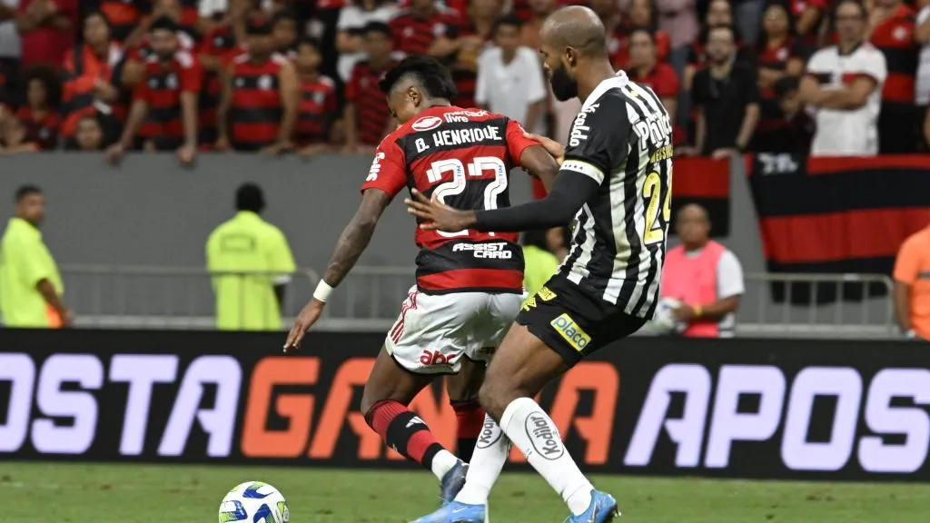 Flamengo x Santos em 2023. Foto: Mateus Bonomi/AGIF