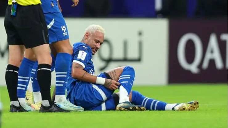 Neymar sentiu dores no último jogo do Al-Hilal. Foto: Yasser Bakhsh/Getty Images