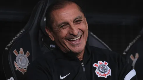 Ramón Díaz durante partida entre Corinthians e Palmeiras, pelo Campeonato Brasileiro, na Neo Química Arena.