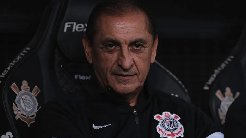 Ramón Díaz, treinador do Corinthians