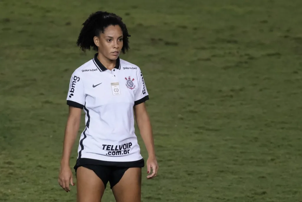 Yasmin, jogadora do Corinthians durante partida contra o Botafogo no estádio CT Parque São Jorge pelo campeonato Brasileiro A Feminino 2021. Foto: Marcello Zambrana/AGIF