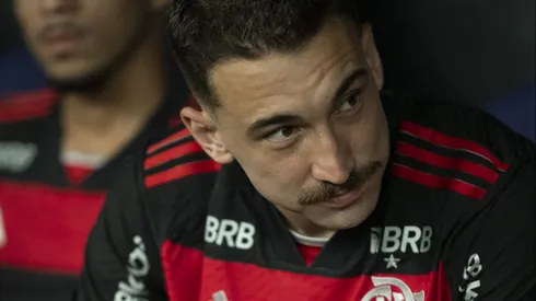 Atlético-MG descontou o placar com falha de Léo Ortiz.