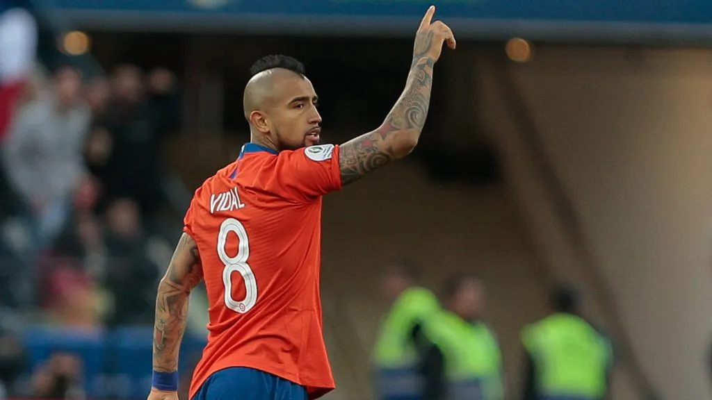 Arturo Vidal envolvido em polêmica – Foto: Marcello Zambrana/AGIF