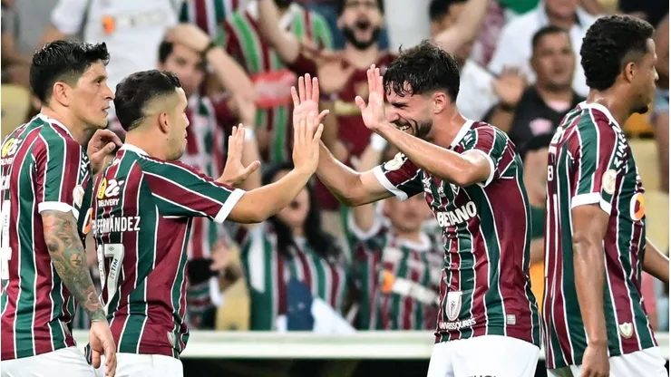 - Campeão pelo Fluminense pode fechar com Flamengo