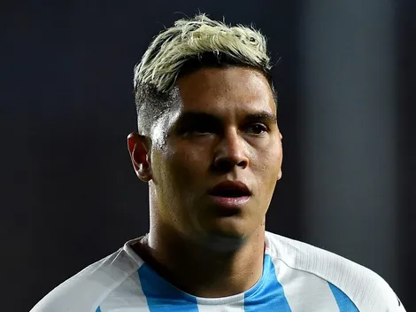 Racing topa acordo com o Santos por Juan Quintero