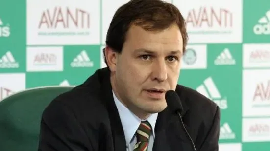 Savário Orlandi detalhou sua insatisfação ao jornaista Danilo Lavieri – © imago sportfotodienst – Foto: Rafael Neddermeyer